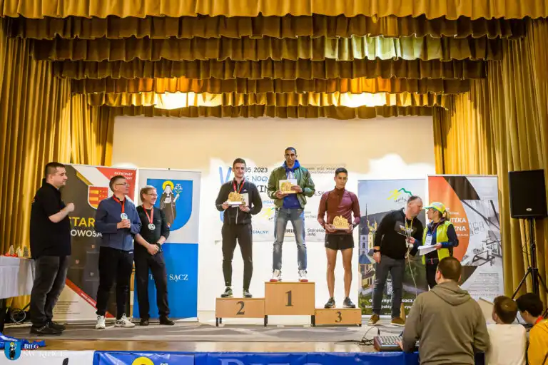 V Nocny Bieg św. Kingi w Starym Sączu. W rywalizacji uczestniczyła rekordowa liczba osób