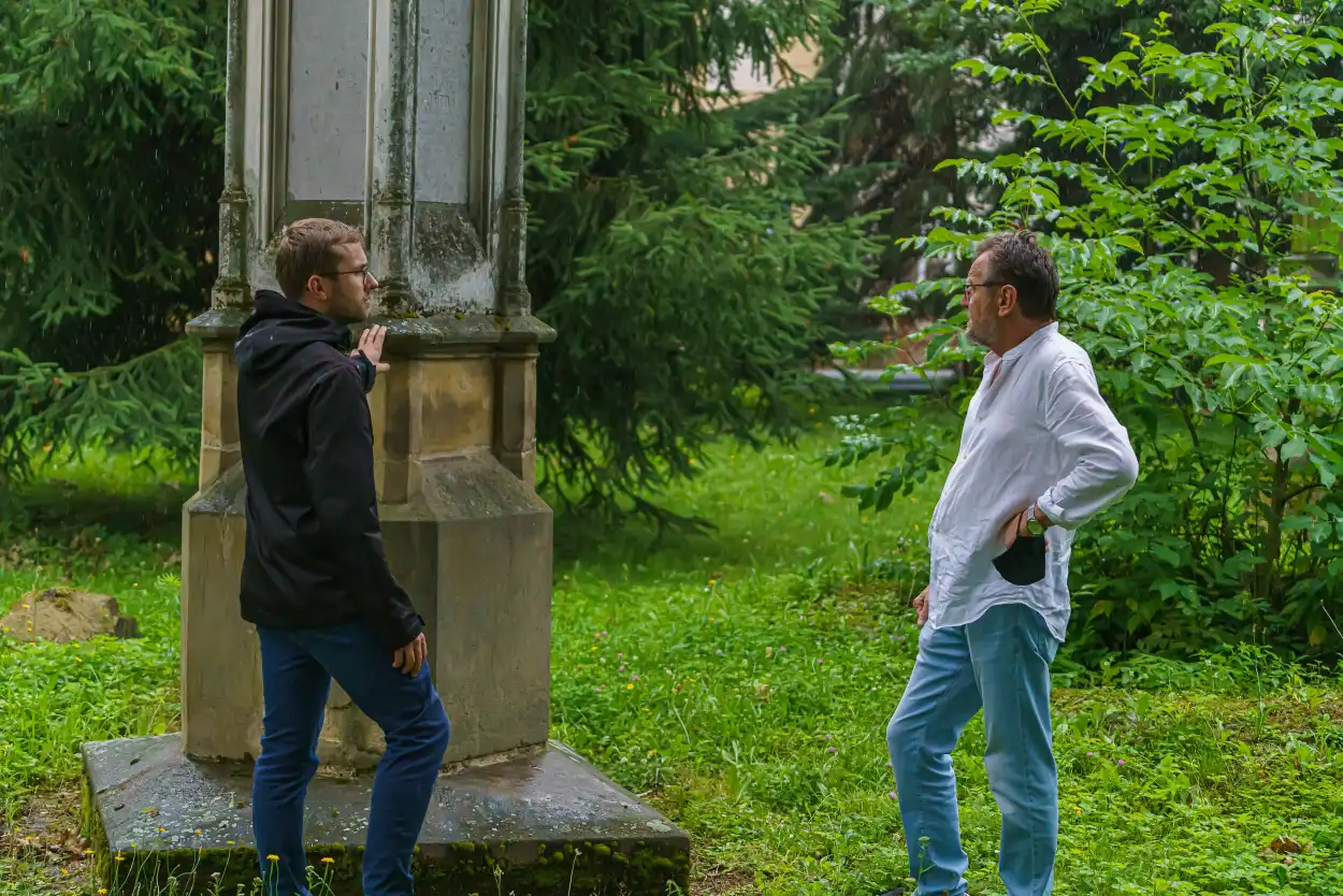 Duży krok w kierunku odnowienia nagrobków na Starym Cmentarzu w Nowym Sączu