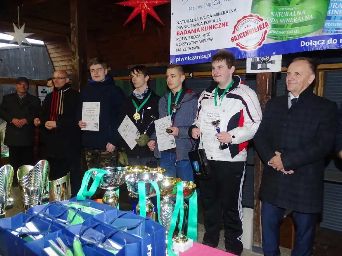 Na strzelnicy LOK w Nowym Sączu odbyły się 30. Otwarte Powiatowe Zimowe Zawody Strzeleckie