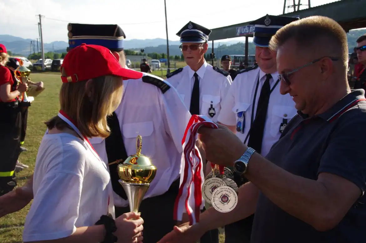 VIII Powiatowe Zawody Sportowo-Pożarnicze w Podegrodziu