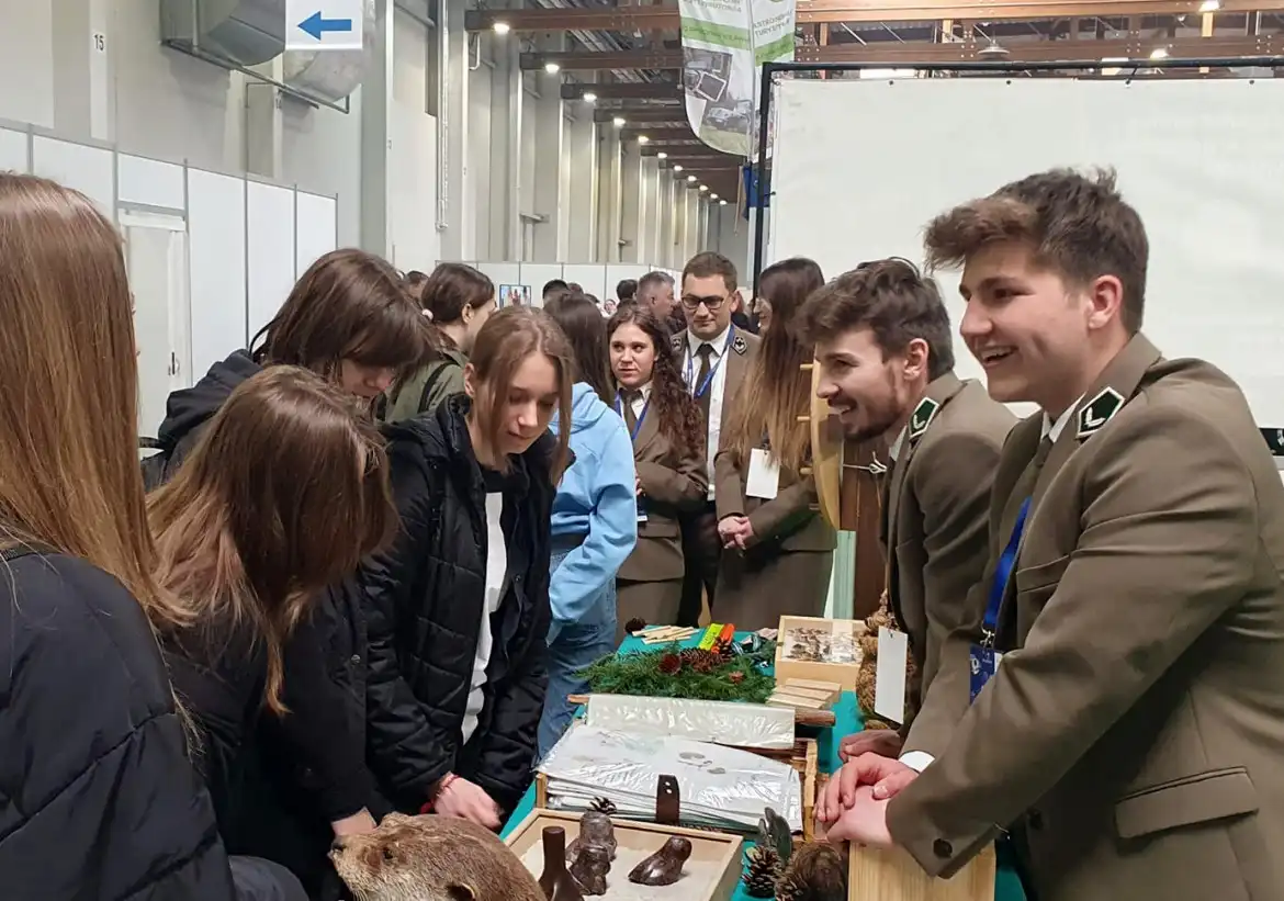 Uczniowie ZS w Starym Sączu uczestniczyli w X jubileuszowej edycji Festiwalu Zawodów w Małopolsce