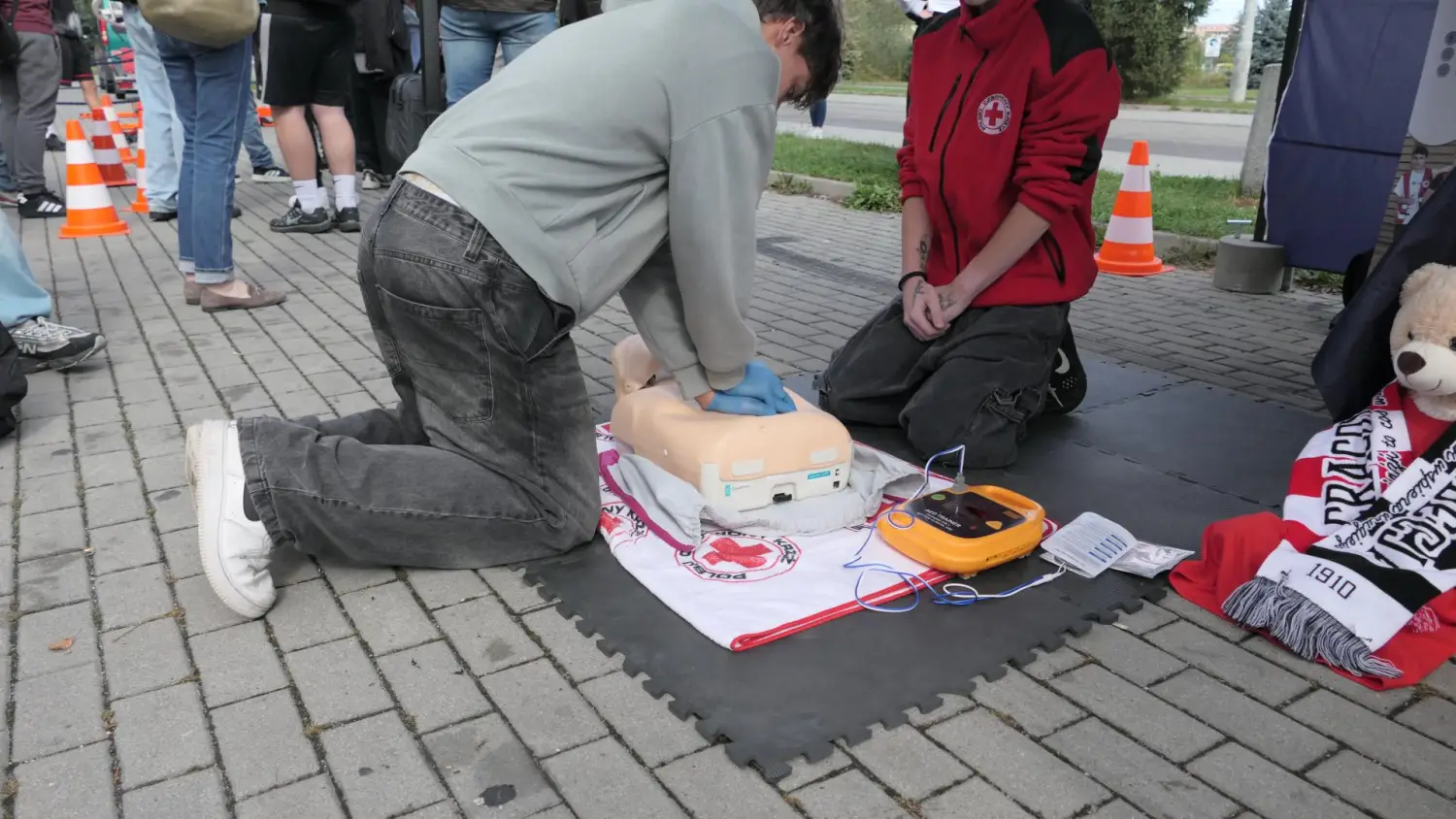 Drogówka, alkogogle i symulator dachowania. ROADPOL Safety Days dziś na "Jojku" w Nowym Sączu