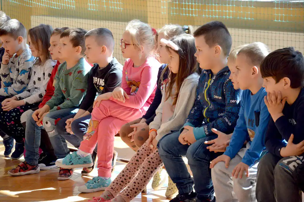 Uczniowie LO w Starym Sączu uczyli dzieci jak uratować życie