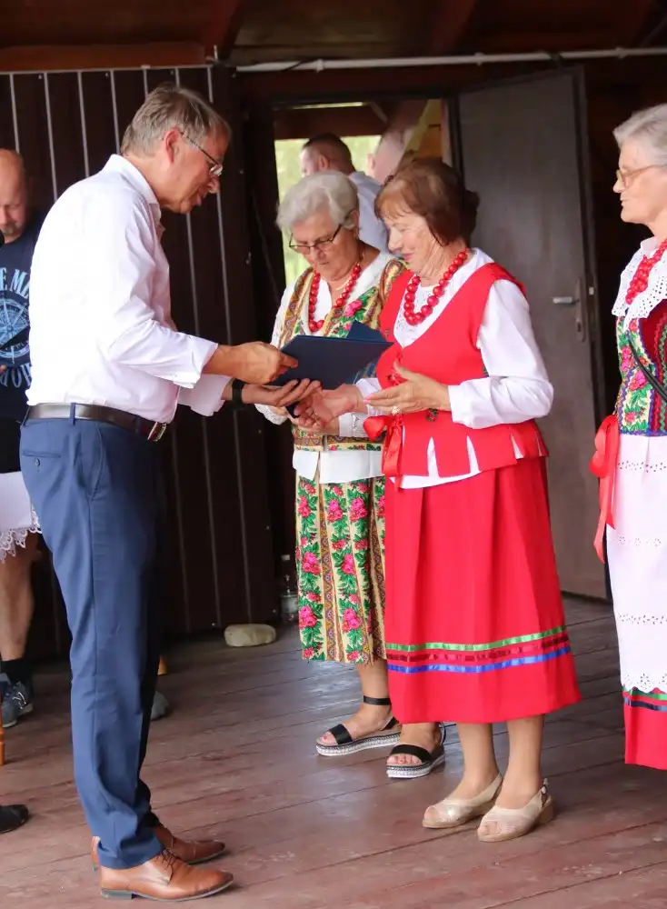 Gminne dożynki w Tyliczu i wyróżnienia dla „Jarzębinek”