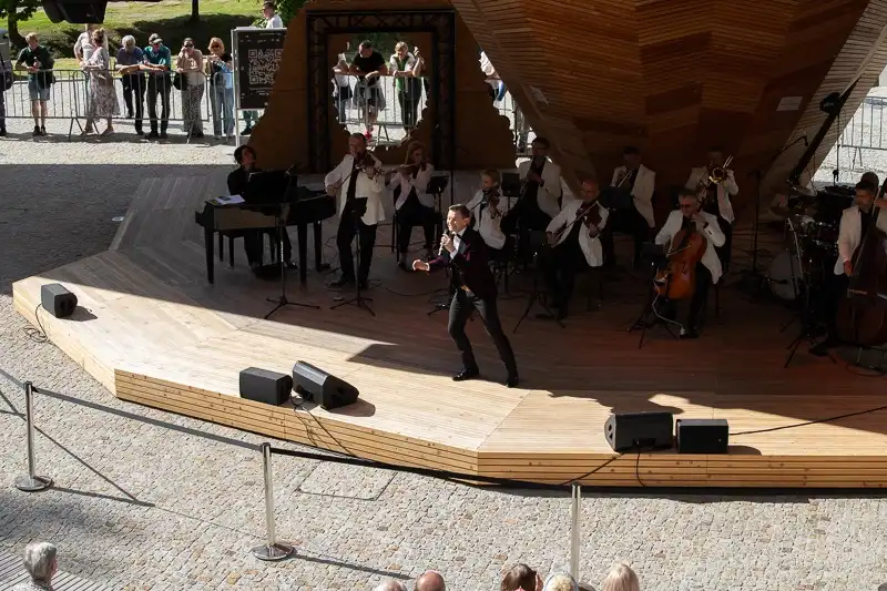 Z arią i piosenką przez świat. Muzyczna uczta w Krynicy