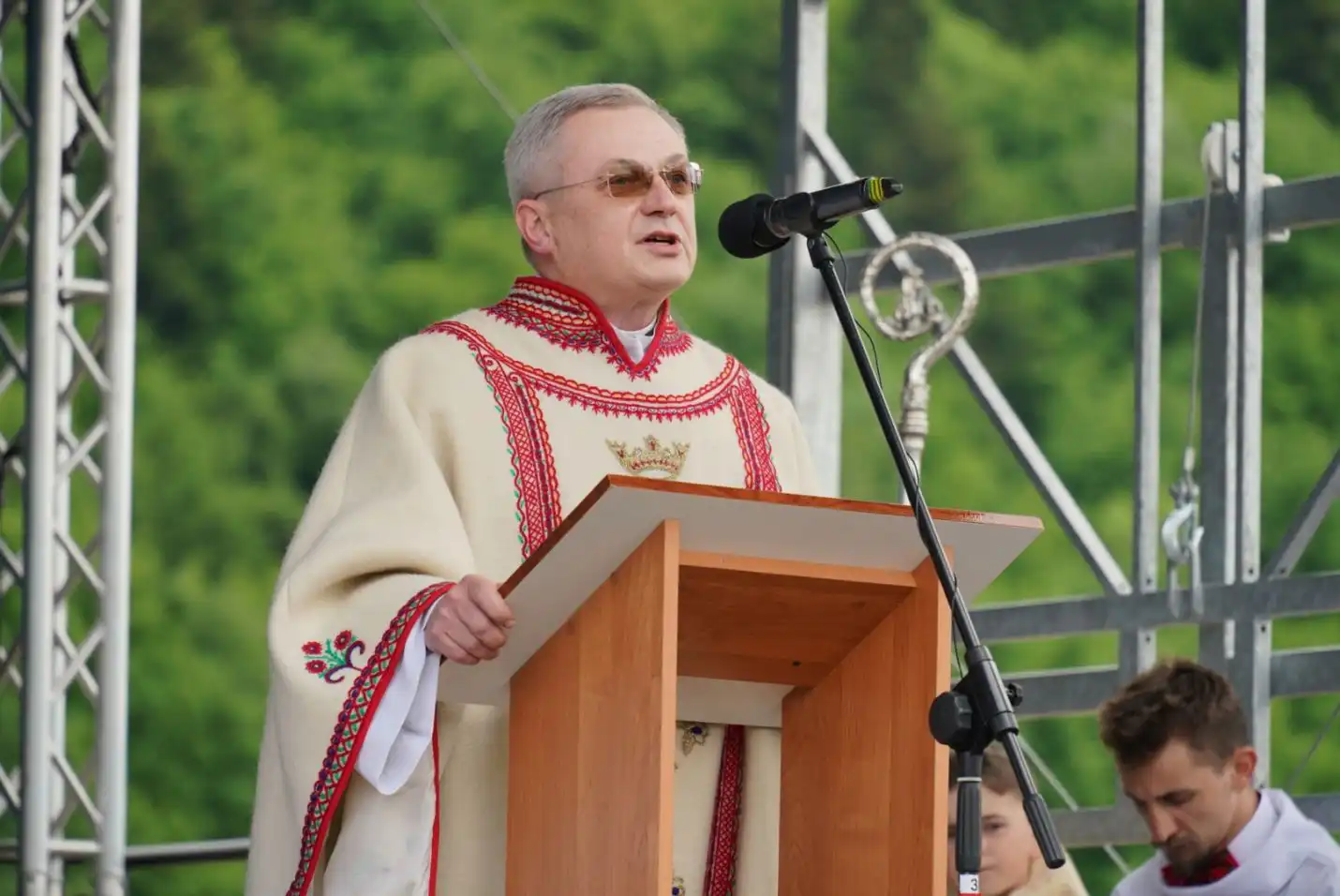 Uroczysta Msza święta regionalna w oprawie góralsko-lachowskiej w Jazowsku