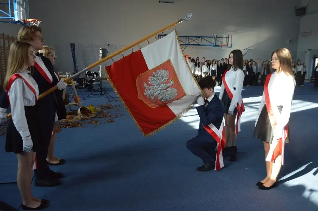 LO w Starym Sączu obchodziło 74. rocznicę istnienia