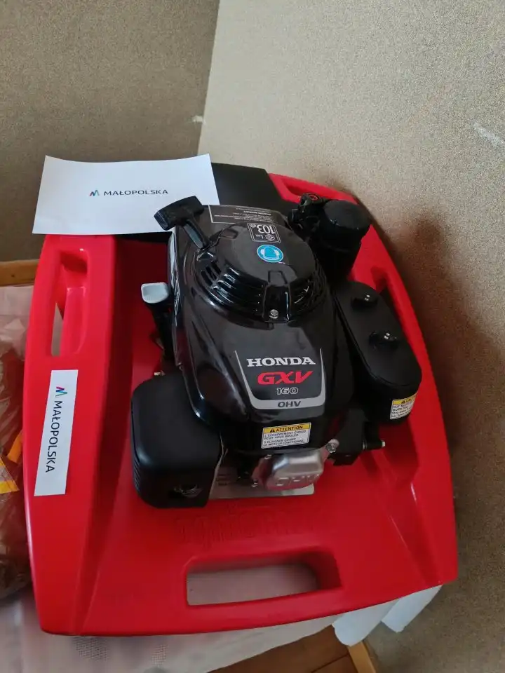 Libusza z nowym samochodem i wsparciem dla strażaków. Uroczystość w OSP