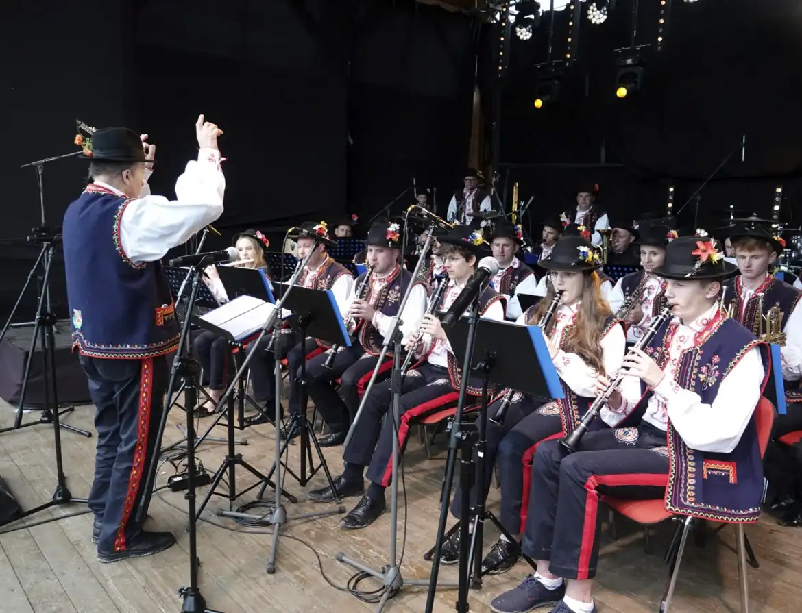 Święto Kwitnących Sadów w Łososinie Dolnej