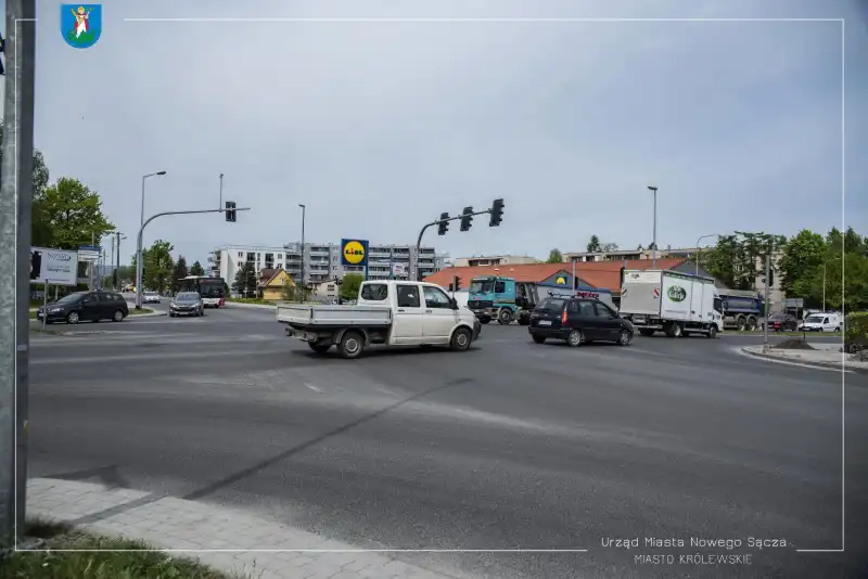 Zakończył się remont nawierzchni na skrzyżowaniu ulic: Lwowska / Nowochruślicka / Prażmowskiego