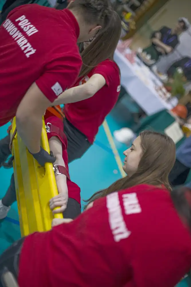 Uczniowie z ZSP w Krynicy-Zdroju na targach edukacyjnych