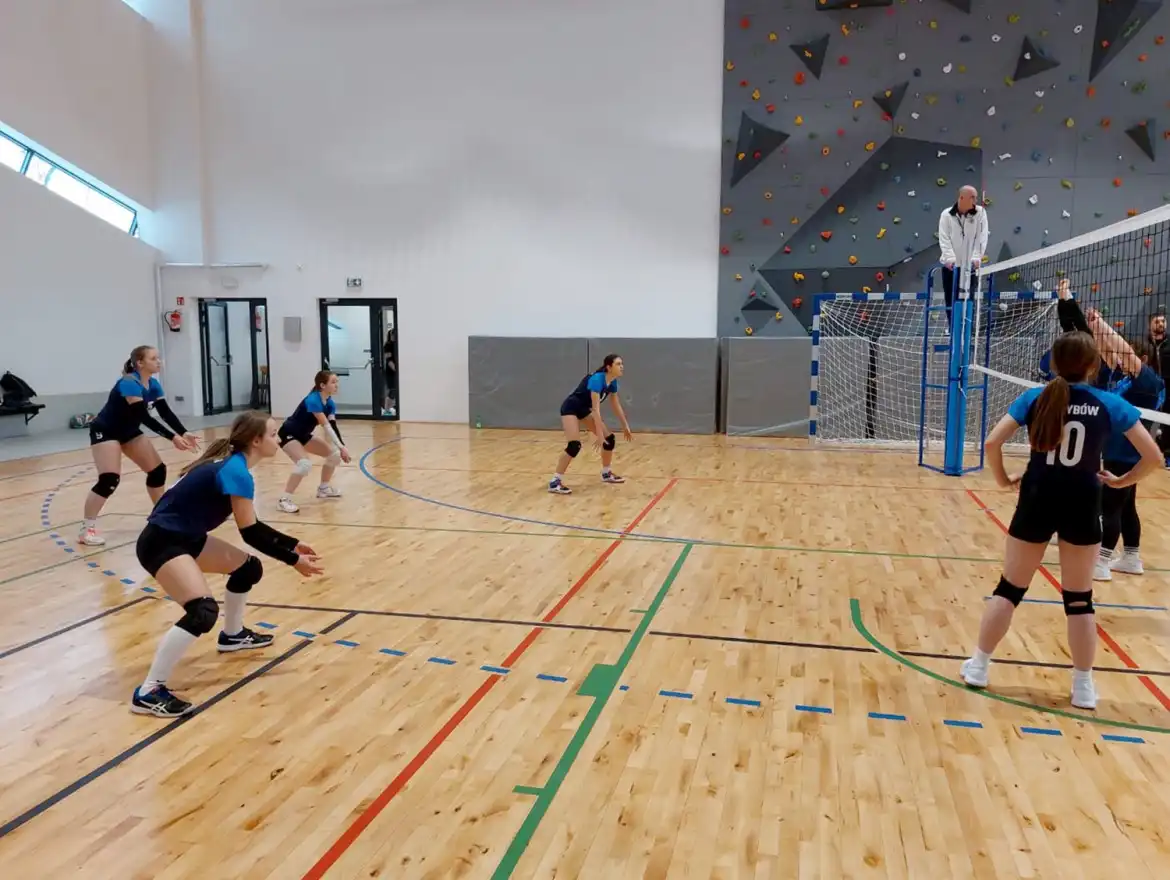 Licealistki ze Starego Sącza najlepsze w siatkówce