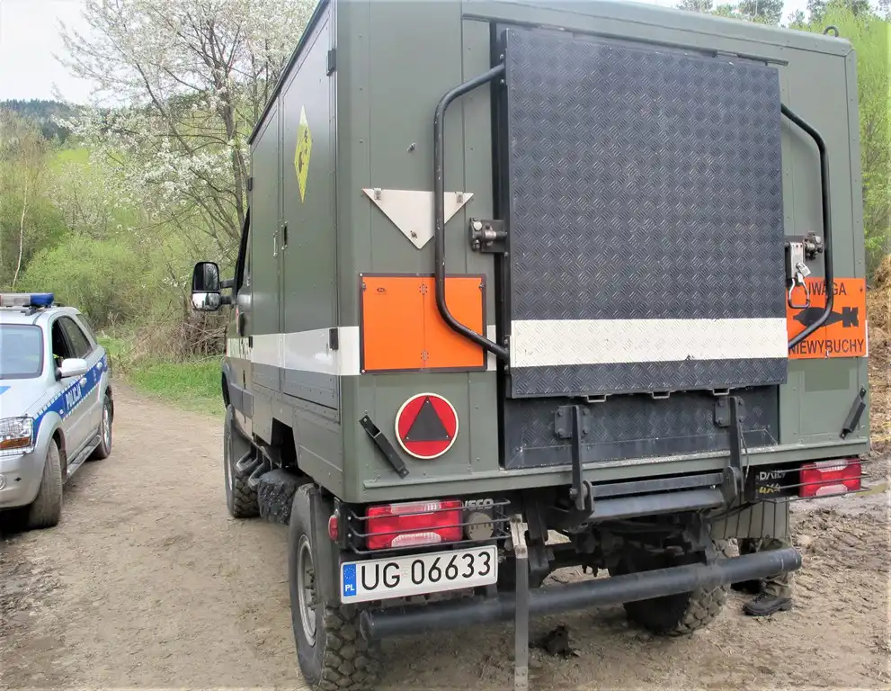 Rzadko spotykane znalezisko w pobliżu polnej drogi