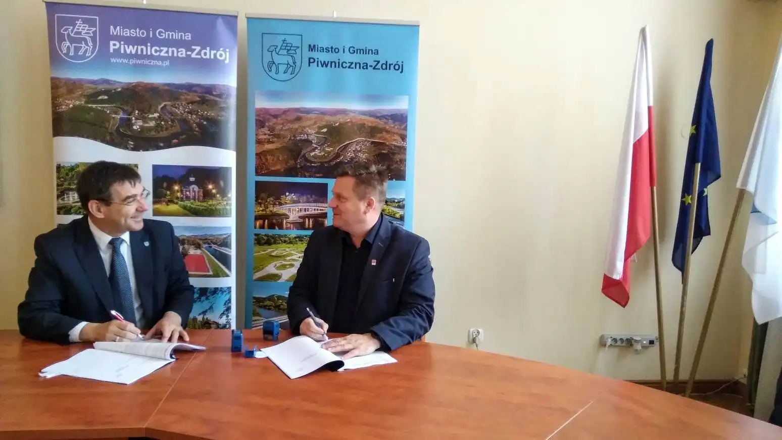 Podpisano umowę na modernizację infrastruktury drogowej w Kokuszce