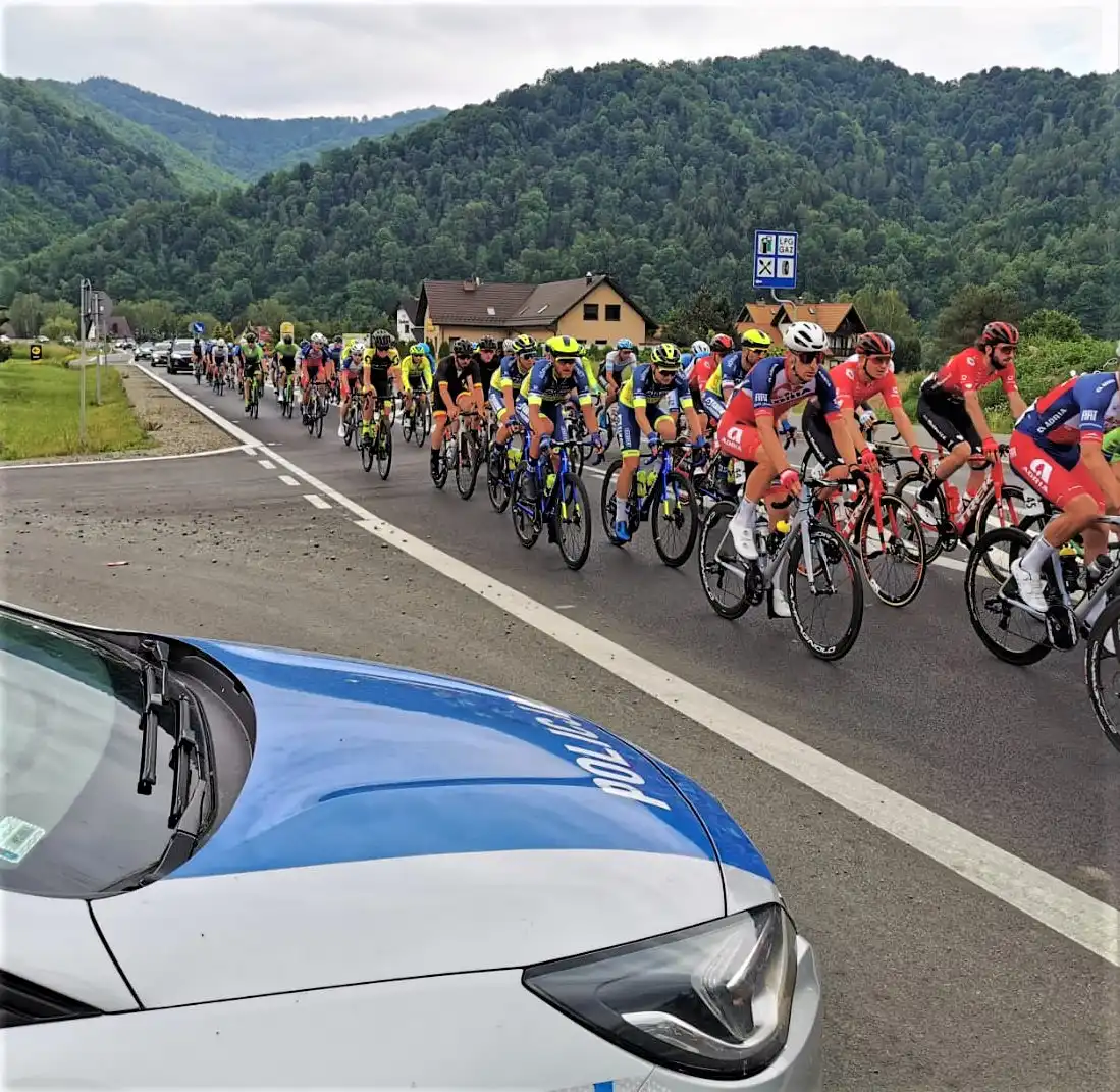 Sądeccy policjanci zabezpieczali 60. Małopolski Wyścig Górski