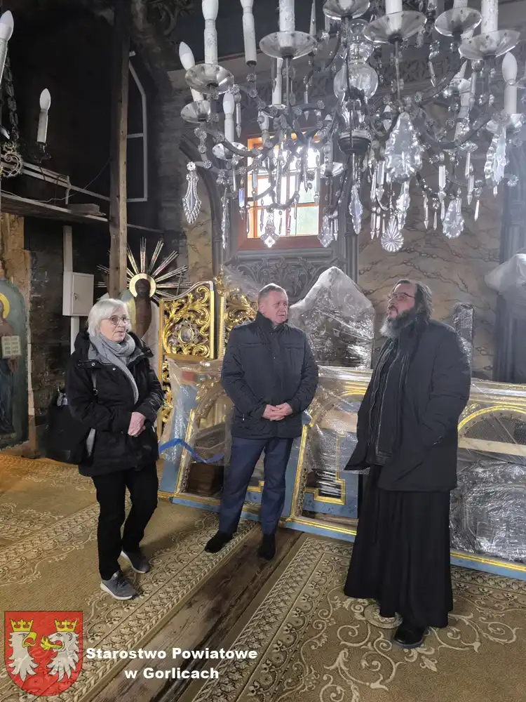 Konserwacja zabytków w Wysowej. Odnowiony ołtarz główny w cerkwi św. Archanioła Michała