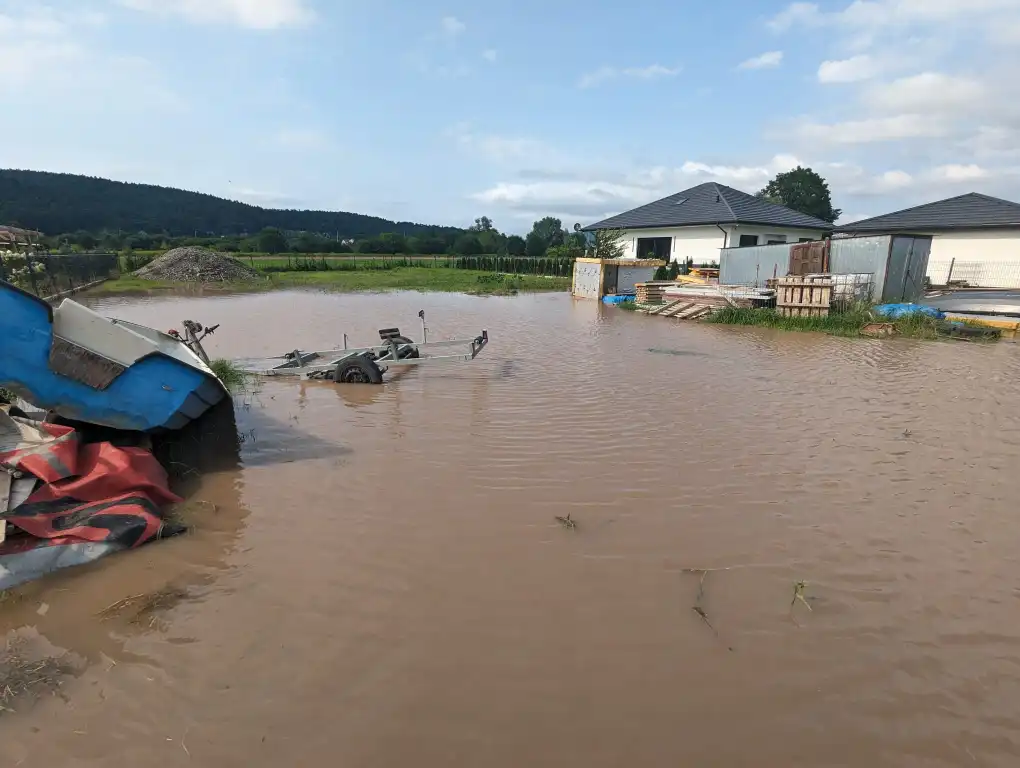 Sądecczyzna: Sobotnie intensywne opady deszczu przysporzyły pracy strażakom. Podjęli ponad 50 interwencji