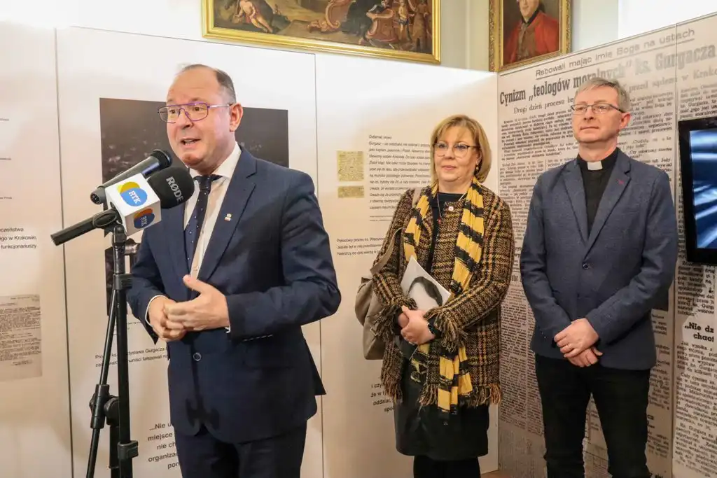 Wystawa "Ks. Władysław Gurgacz. Kapelan Polski Podziemnej" w Domu Gotyckim