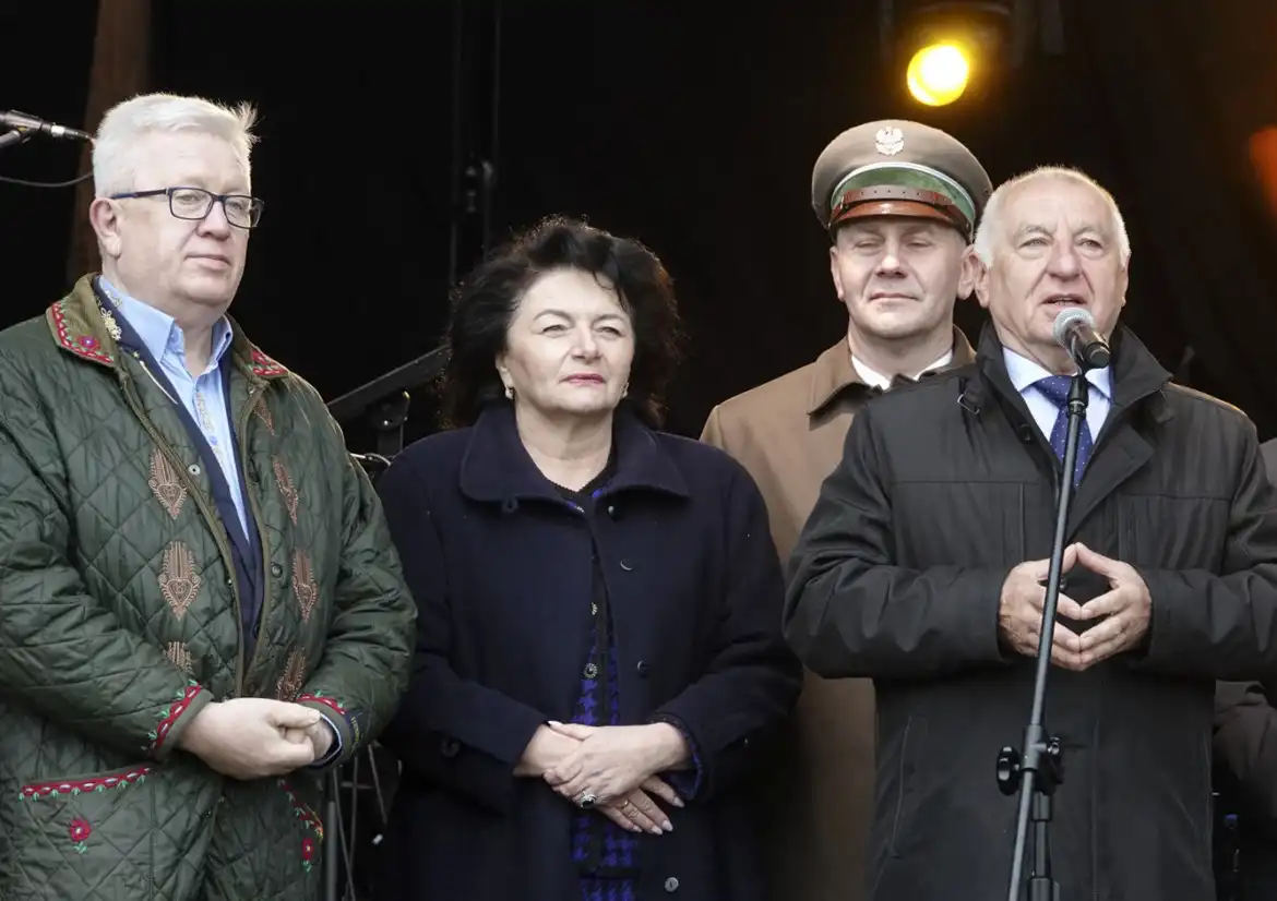 Święto Kwitnących Sadów w Łososinie Dolnej