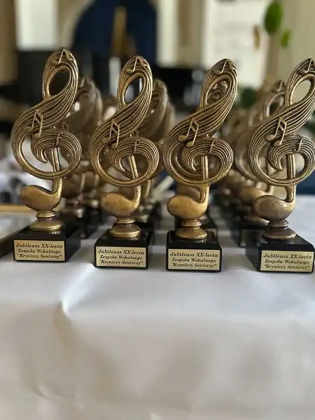 Dwudziestolecie Zespołu Wokalnego "Kryniccy Seniorzy". Jubileusz pełen wzruszeń i nagród