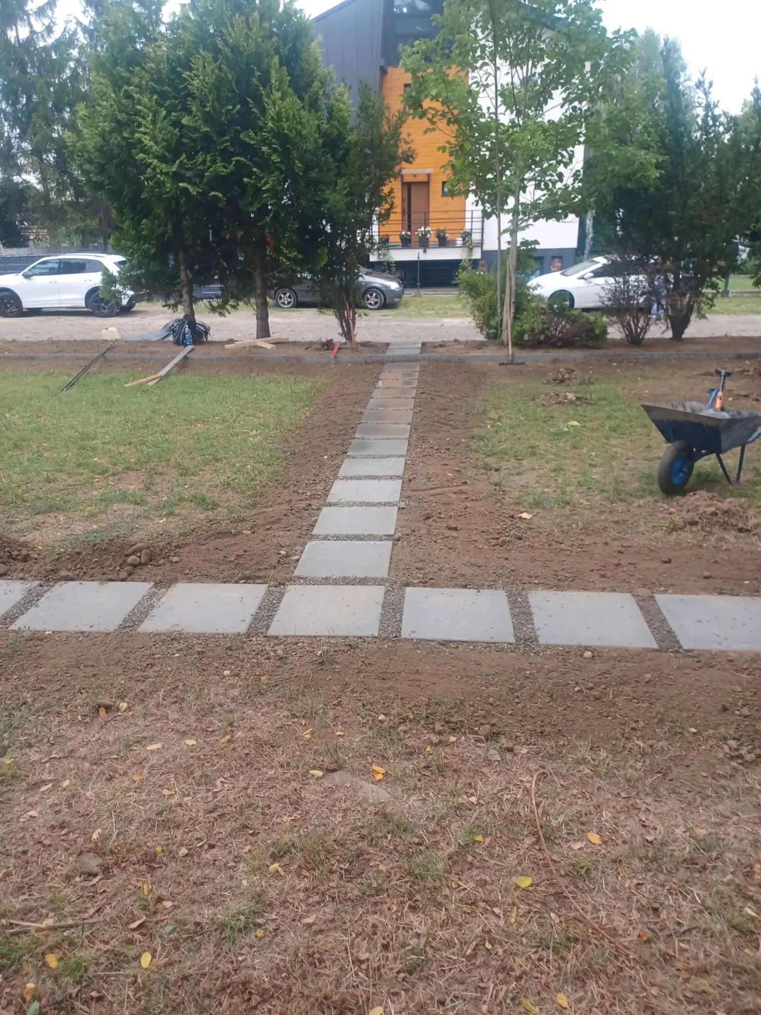 Mały park, sporo zieleni. Ruszyła wyczekiwana inwestycja przy ul. Warszewicza