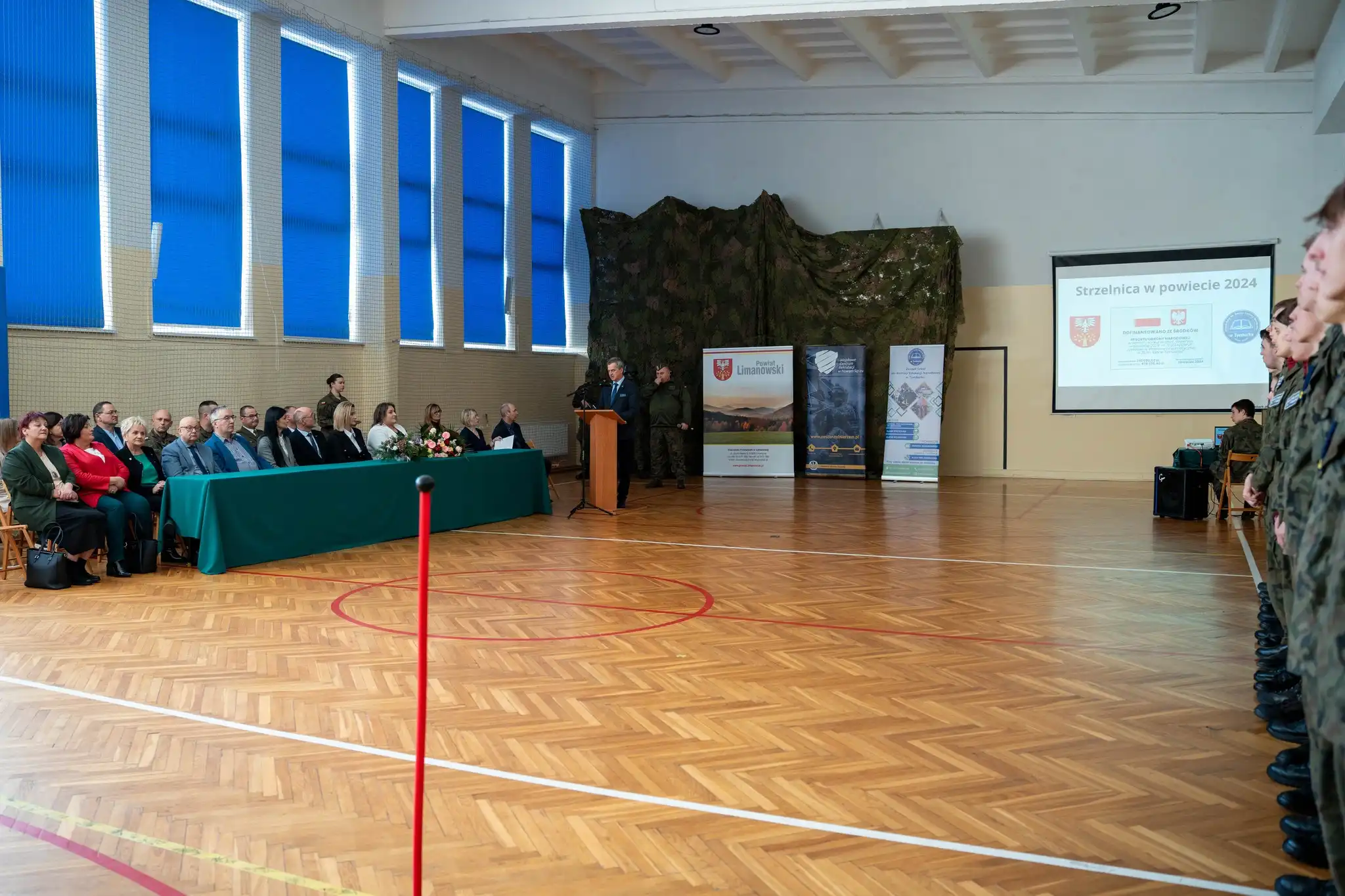 Nowoczesna strzelnica pneumatyczna w Zespole Szkół im. KEN w Tymbarku