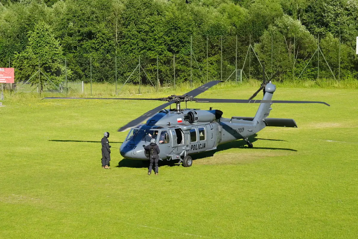 Tragiczny finał obławy w Starej Wsi. Sprawca podwójnego morderstwa nie żyje