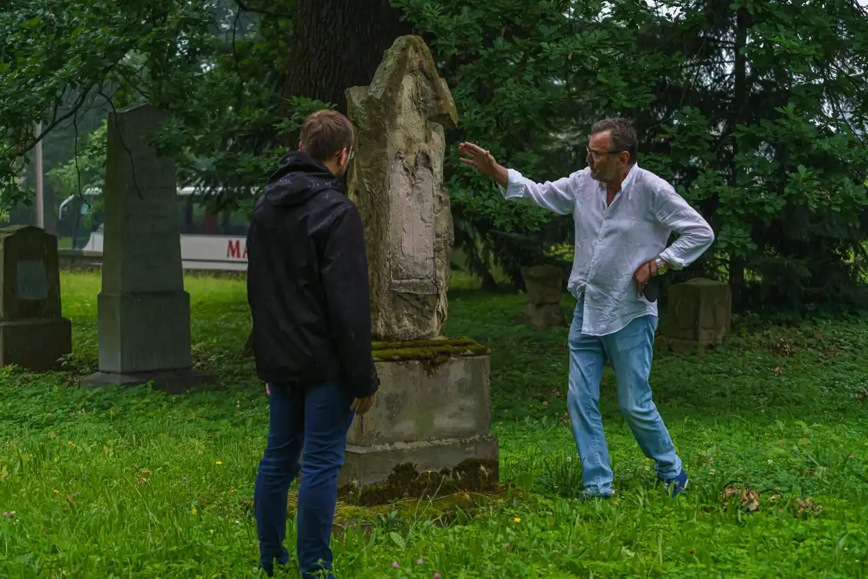 Duży krok w kierunku odnowienia nagrobków na Starym Cmentarzu w Nowym Sączu
