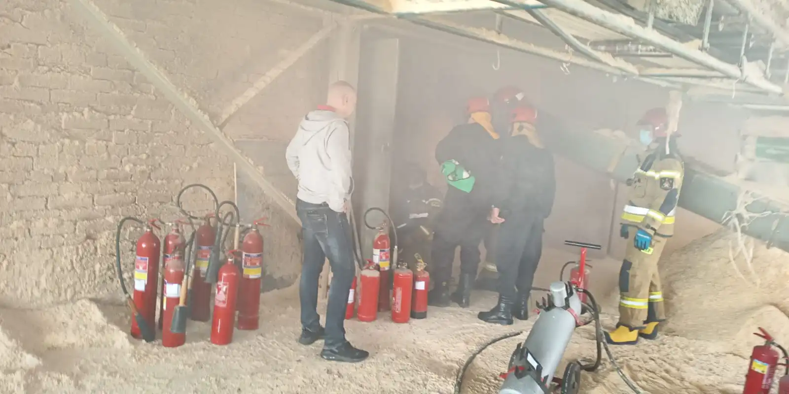 Pożar w zakładzie produkcyjnym w Białej Niżnej