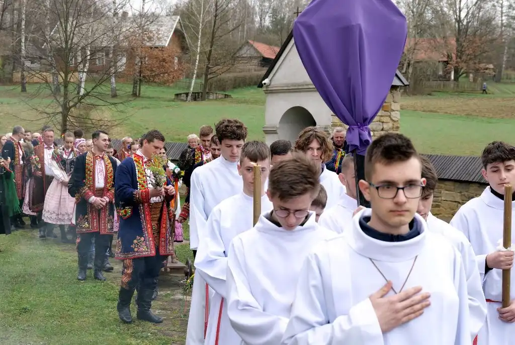 Obchody Niedzieli Palmowej w sądeckim skansenie