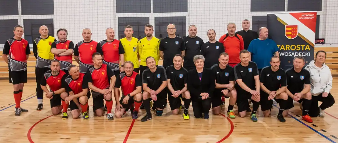 Samorządowcy walczyli w Binczarowej o puchar Starosty Nowosądeckiego