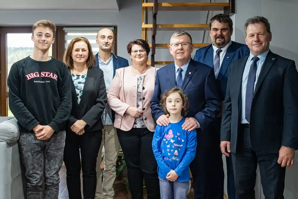 Marszałek Witold Kozłowski wizytował podgorlicką gminę Moszczenica